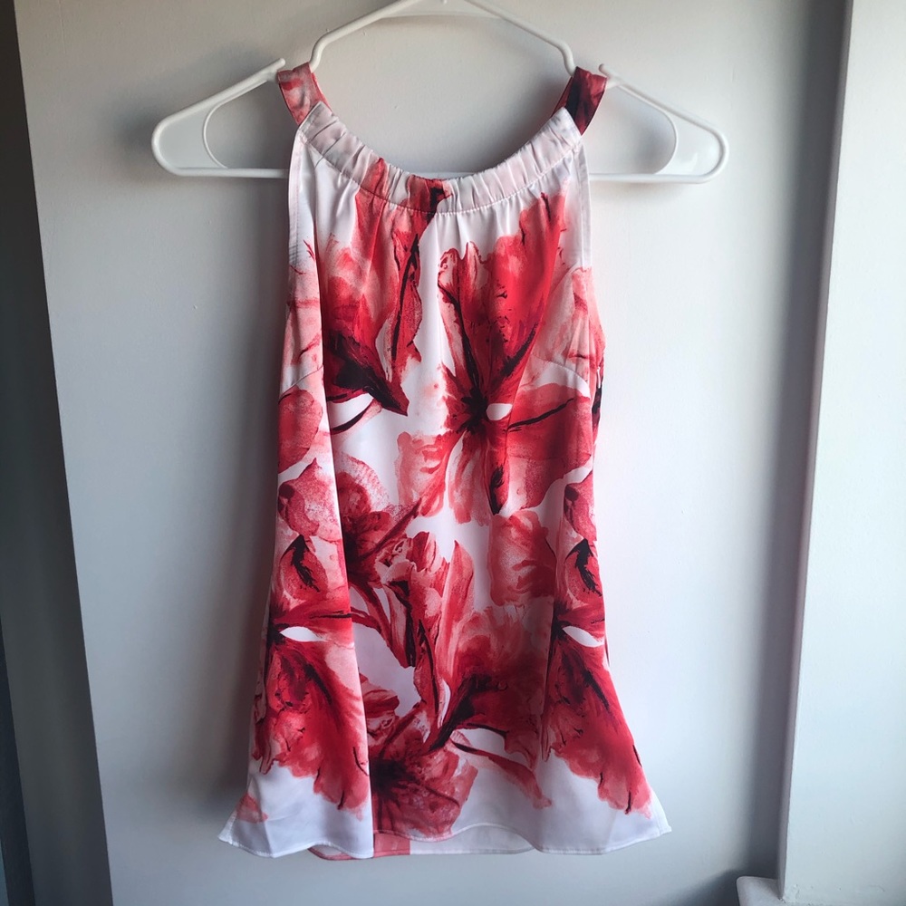 💕 White House Black Market sleeveless top XXS